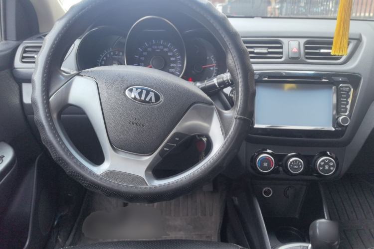 Used Kia K2 2015 Sedan 1.4L MT GLS Steering Wheel