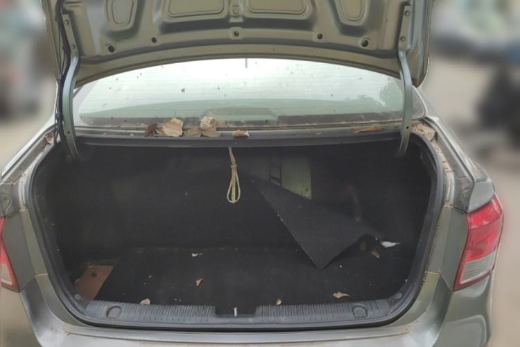 Used Kia K2 2015 Sedan 1.4L MT GLS Trunk