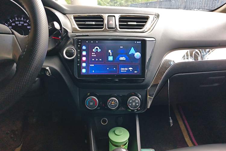 Used Kia K2 2015 Sedan 1.4L MT GLS Audio And AC Panel