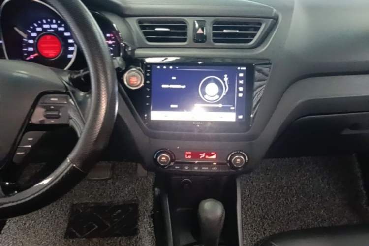 Used Kia K2 2015 Sedan 1.6L Automatic Transmission Premium Audio And AC Panel