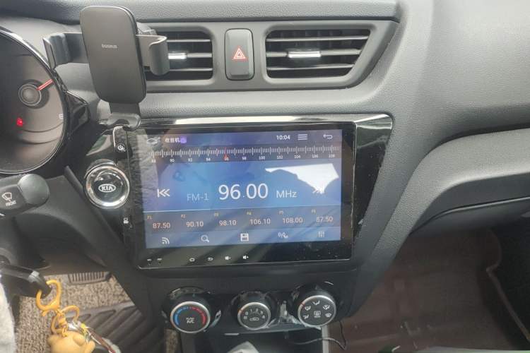 Used Kia K2 2015 Sedan 1.4L Automatic GLS Audio And AC Panel