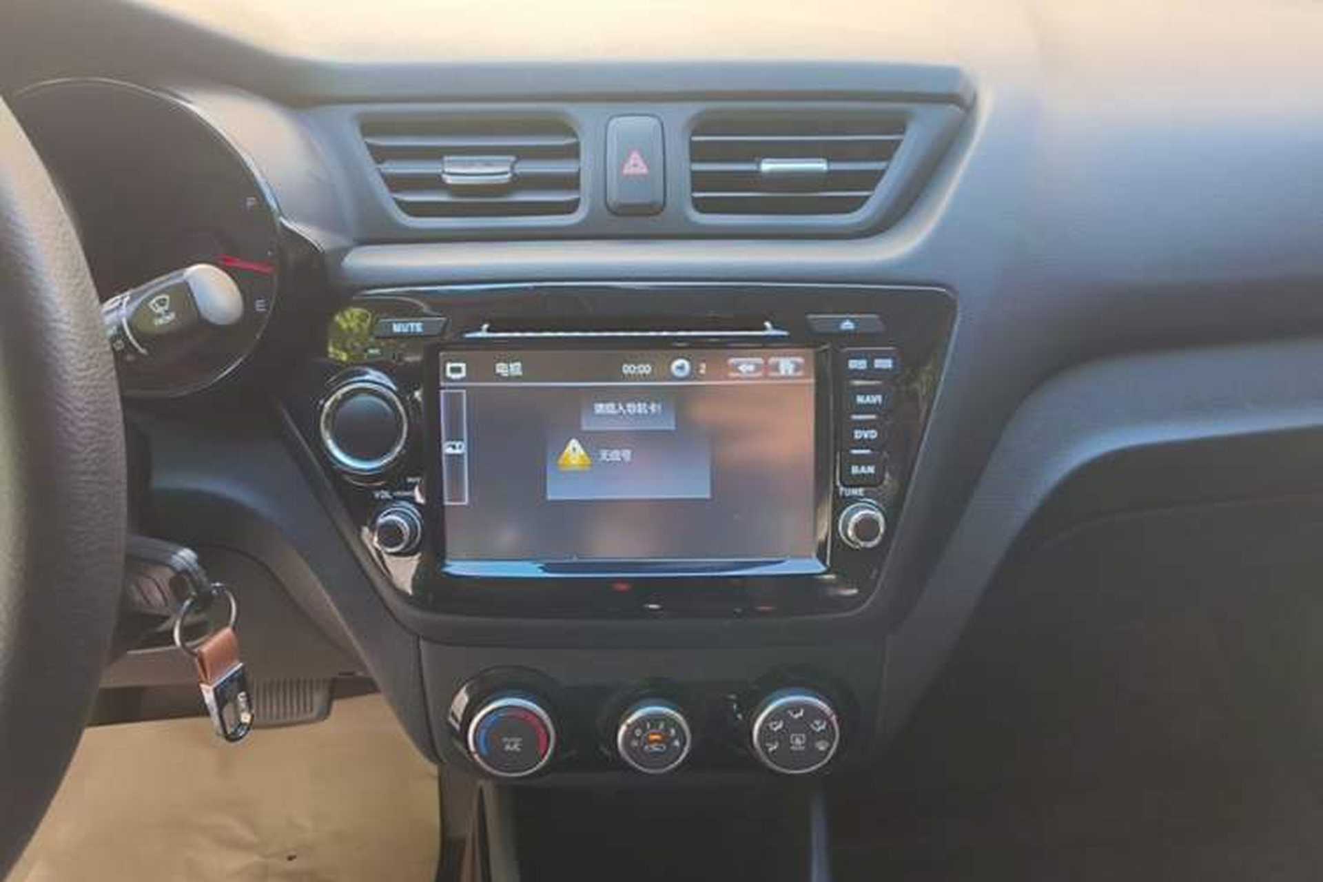 Used Kia K2 2015 Sedan 1.4L Automatic GLS Audio And AC Panel