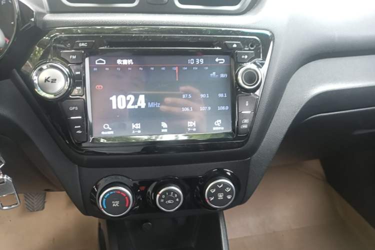 Used Kia K2 2015 Sedan 1.4L MT GLS Audio And AC Panel