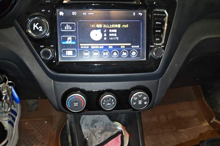Used Kia K2 2015 Sedan 1.4L MT GLS Audio And AC Panel