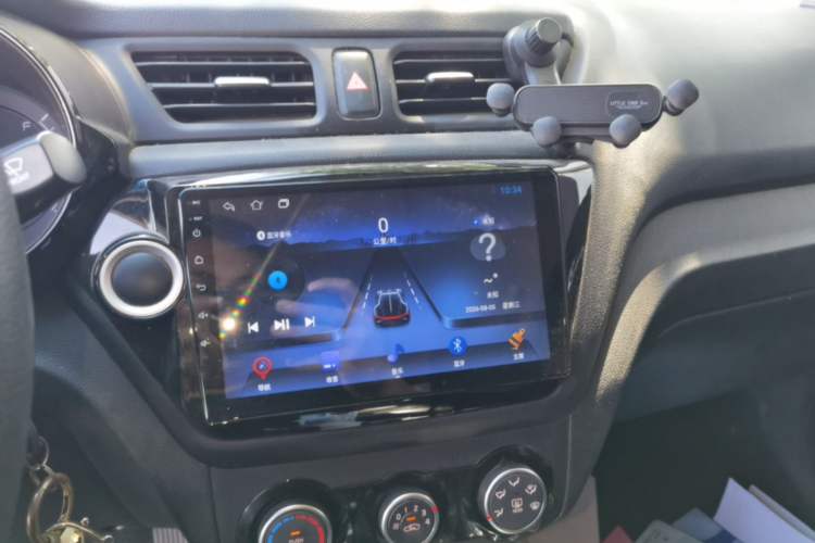 Used Kia K2 2015 Sedan 1.4L MT GLS Audio And AC Panel