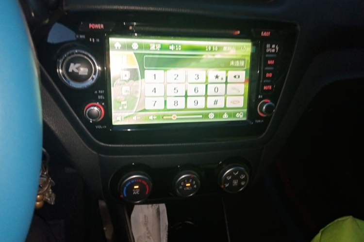 Used Kia K2 2015 Sedan 1.4L MT GLS Audio And AC Panel