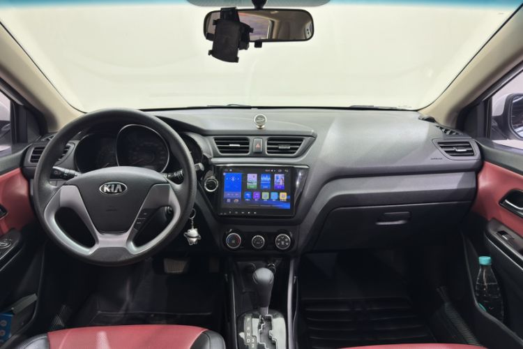 Used Kia K2 2015 Hatchback 1.4L AT GLS Cool Edition Audio And AC Panel