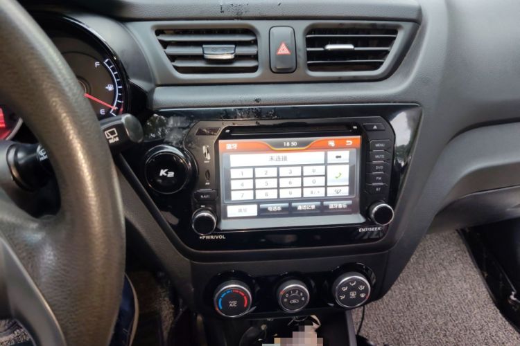 Used Kia K2 2015 Hatchback 1.4L AT GLS Cool Edition Audio And AC Panel