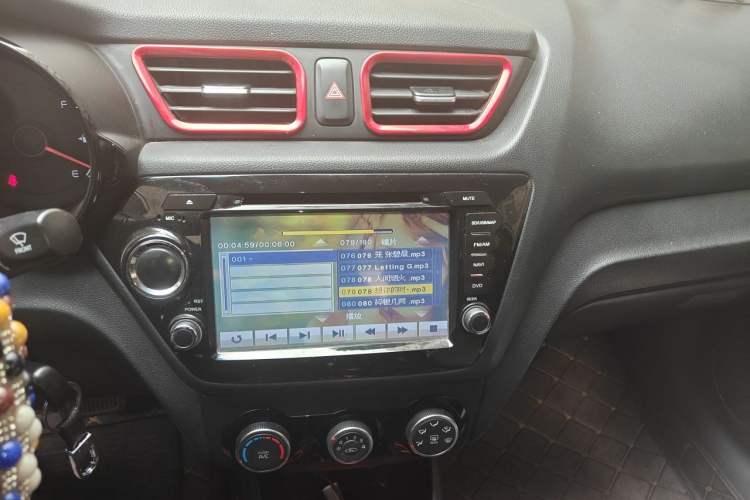 Used Kia K2 2015 Sedan 1.4L Automatic GLS Audio And AC Panel