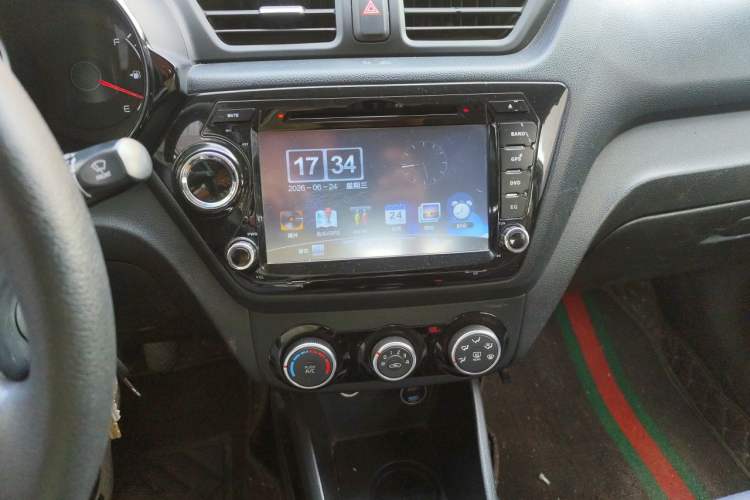 Used Kia K2 2015 Sedan 1.4L MT GLS Audio And AC Panel
