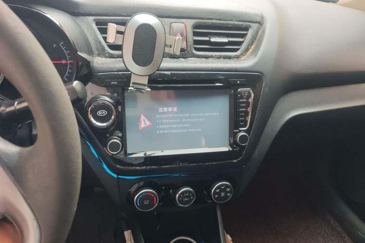 Used Kia K2 2015 Sedan 1.4L MT GLS Audio And AC Panel