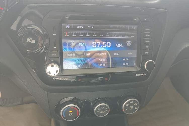Used Kia K2 2015 Sedan 1.4L Automatic GLS Audio And AC Panel