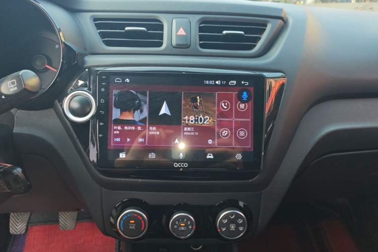 Used Kia K2 2015 Hatchback 1.4L MT GLS Cool Edition Audio And AC Panel