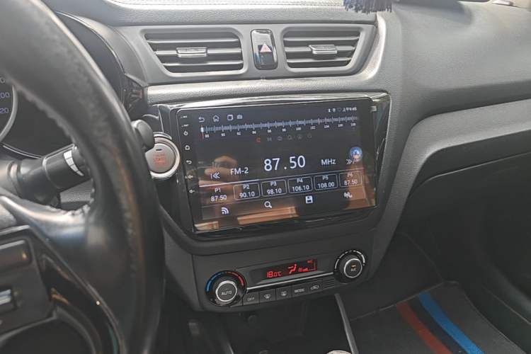 Used Kia K2 2015 Sedan 1.6L Automatic Transmission Premium Audio And AC Panel