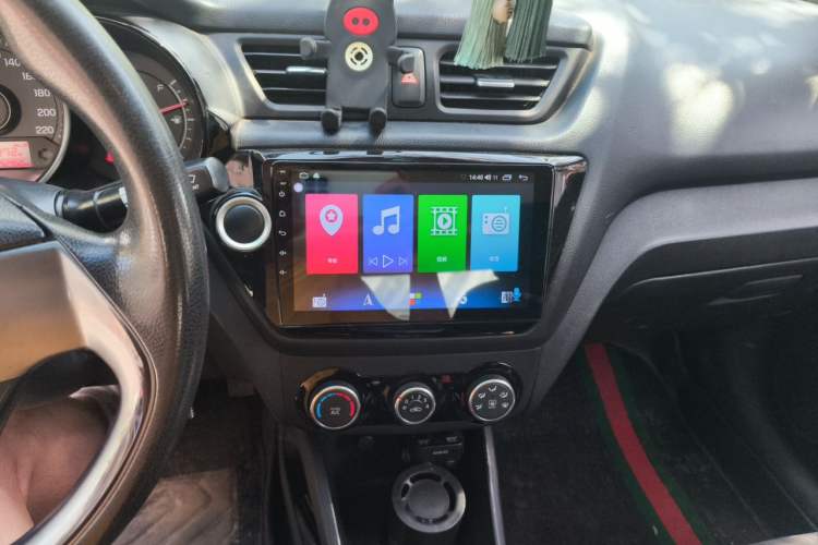 Used Kia K2 2015 Sedan 1.4L MT TOP Audio And AC Panel