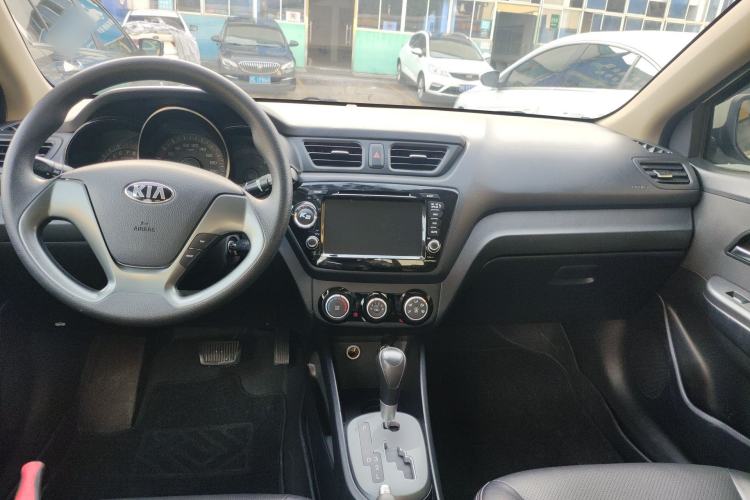 Used Kia K2 2015 Sedan 1.4L Automatic GLS Center Console