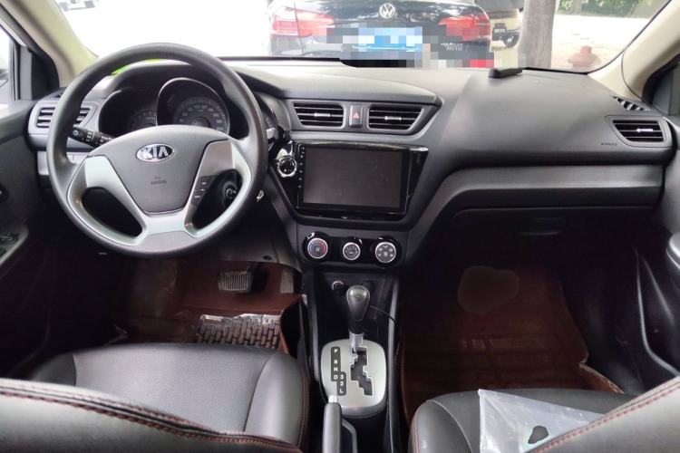 Used Kia K2 2015 Sedan 1.4L Automatic GLS Center Console