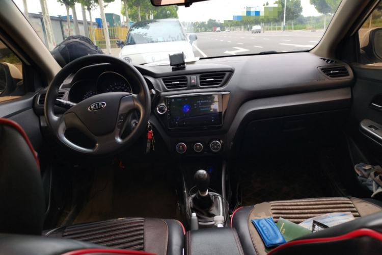 Used Kia K2 2015 Sedan 1.4L MT TOP Center Console