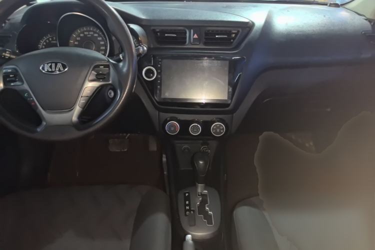Used Kia K2 2015 Sedan 1.4L Automatic GLS Center Console