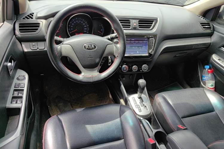 Used Kia K2 2015 Sedan 1.4L Automatic GLS Center Console