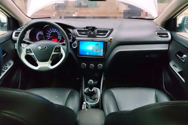 Used Kia K2 2015 Sedan 1.4L MT GLS Center Console