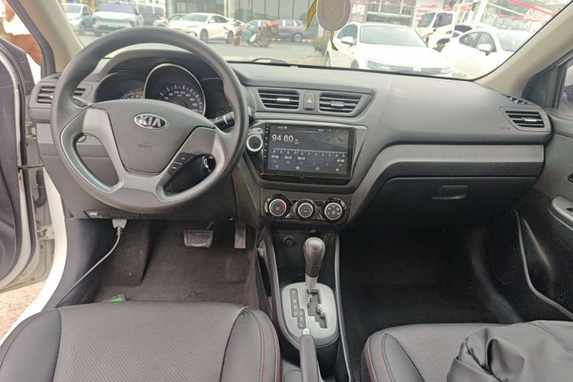 Used Kia K2 2015 Sedan 1.4L Automatic GLS Center Console