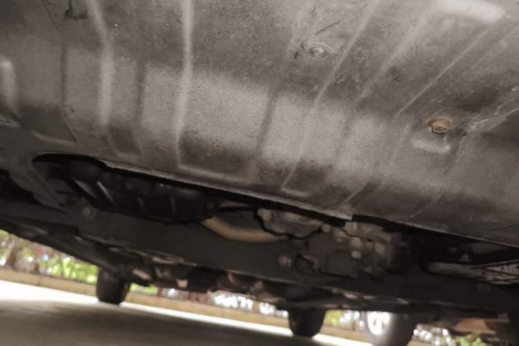 Used Kia K2 2015 Sedan 1.6L Automatic Transmission Premium Chassis Front
