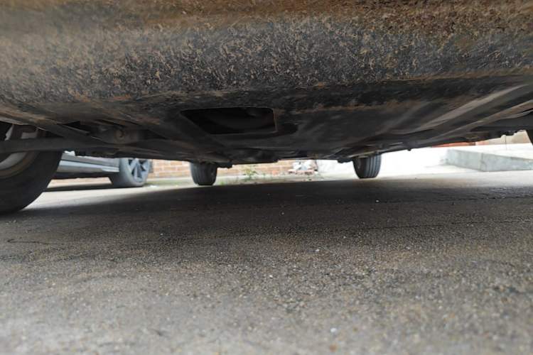 Used Kia K2 2015 Sedan 1.4L MT TOP Chassis Front