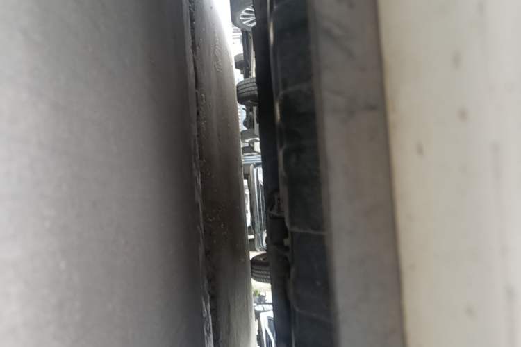 Used Kia K2 2015 Sedan 1.4L MT GLS Chassis Front