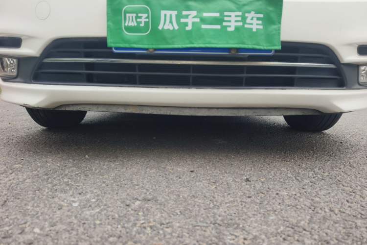 Used Kia K2 2015 Sedan 1.4L MT GLS Chassis Front