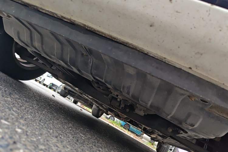 Used Kia K2 2015 Sedan 1.4L MT GLS Chassis Front Left