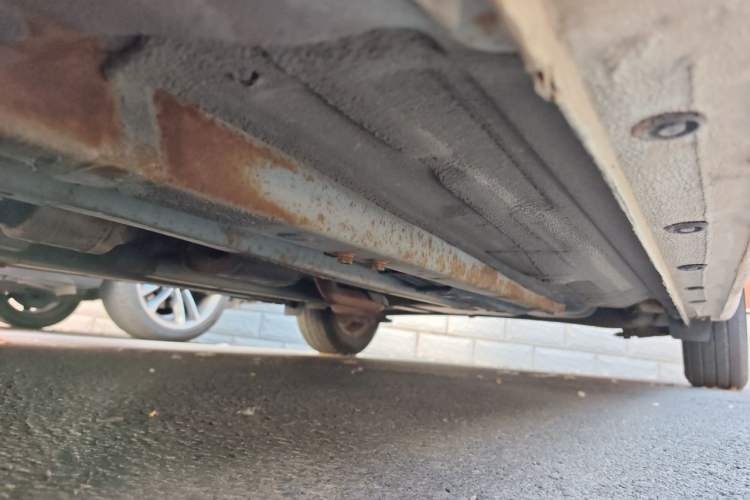 Used Kia K2 2015 Sedan 1.4L Automatic GLS Chassis Front Left