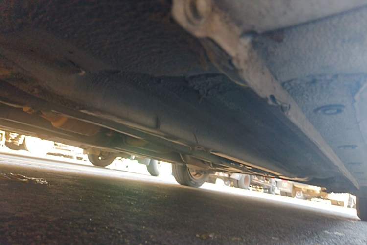 Used Kia K2 2015 Sedan 1.4L MT GLS Chassis Front Left
