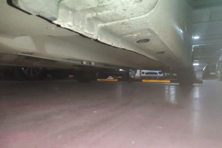 Used Kia K2 2015 Hatchback 1.4L AT GLS Cool Edition Chassis Front Left
