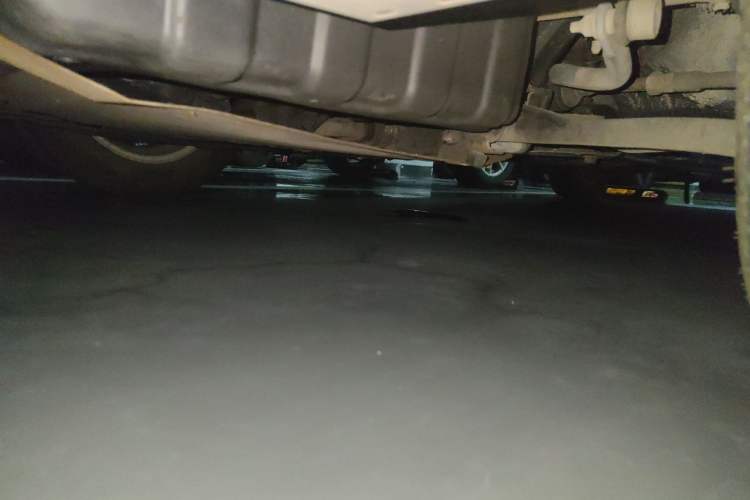 Used Kia K2 2015 Sedan 1.4L MT GLS Chassis Front Left