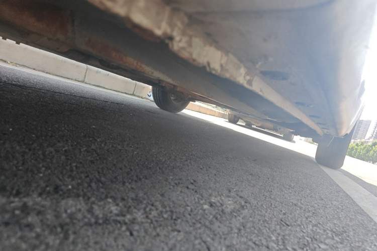 Used Kia K2 2015 Sedan 1.4L MT GLS Chassis Front Left