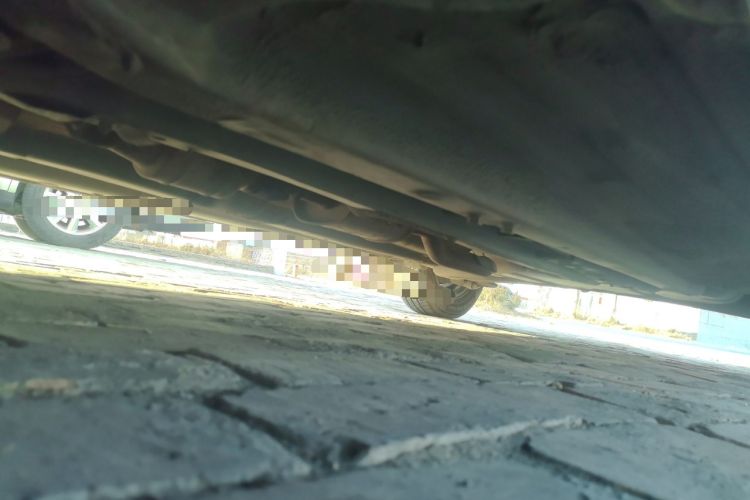 Used Kia K2 2015 Sedan 1.4L MT GLS Chassis Front Left