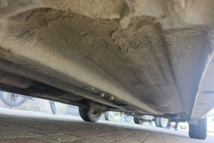 Used Kia K2 2015 Sedan 1.4L MT GLS Chassis Front Left
