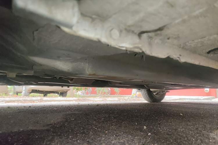 Used Kia K2 2015 Sedan 1.4L MT GLS Chassis Front Left