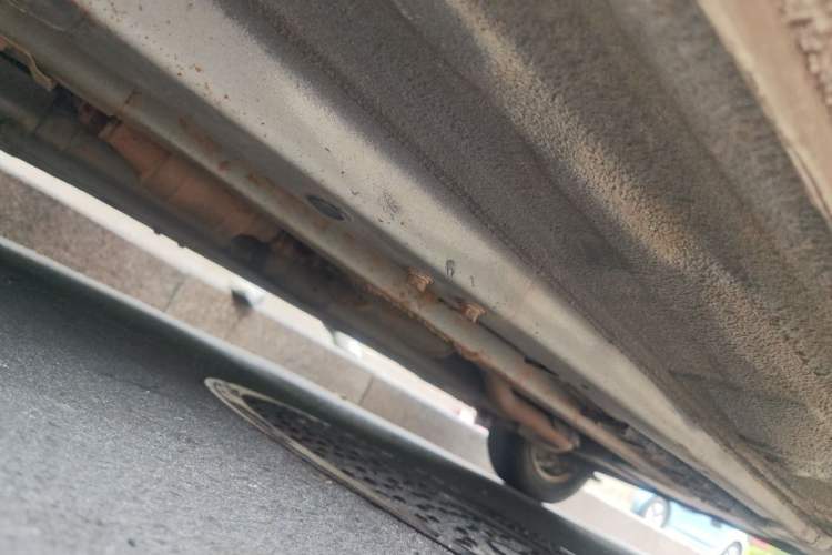 Used Kia K2 2015 Sedan 1.4L MT GLS Chassis Front Left