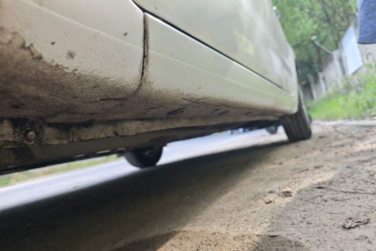 Used Kia K2 2015 Sedan 1.4L MT TOP Chassis Front Left