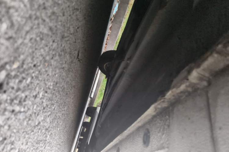 Used Kia K2 2015 Sedan 1.4L MT GLS Chassis Front Left
