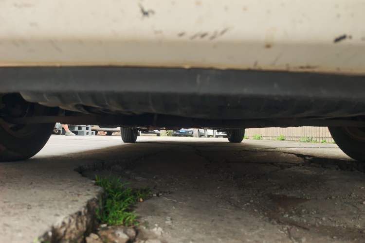Used Kia K2 2015 Sedan 1.4L MT GLS Chassis Front