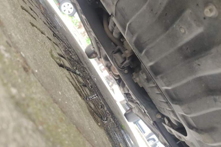 Used Kia K2 2015 Sedan 1.6L Automatic Transmission Premium Chassis Front