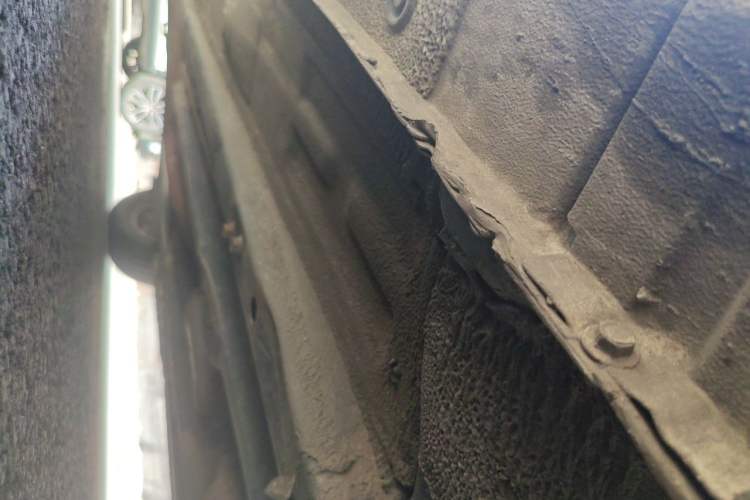 Used Kia K2 2015 Sedan 1.4L MT GLS Chassis Front Right