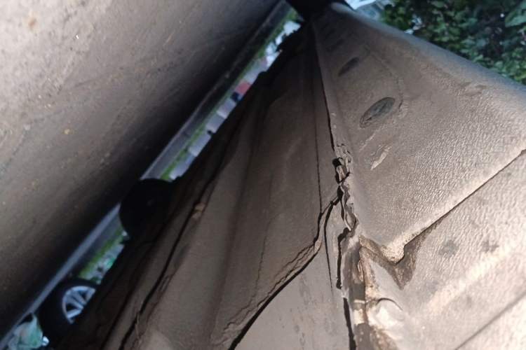 Used Kia K2 2015 Sedan 1.4L MT GLS Chassis Front Right