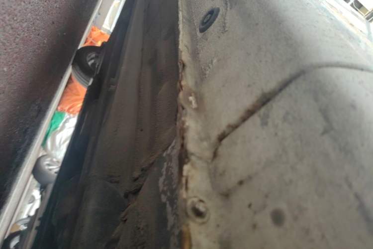 Used Kia K2 2015 Sedan 1.4L MT GLS Chassis Front Right