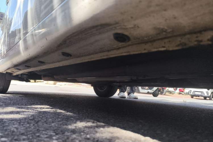 Used Kia K2 2015 Sedan 1.4L MT TOP Chassis Front Right