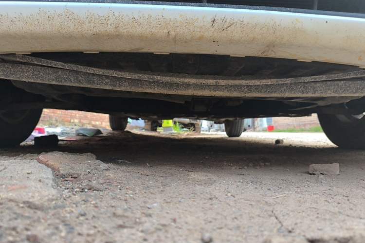 Used Kia K2 2015 Sedan 1.4L MT GLS Chassis Front