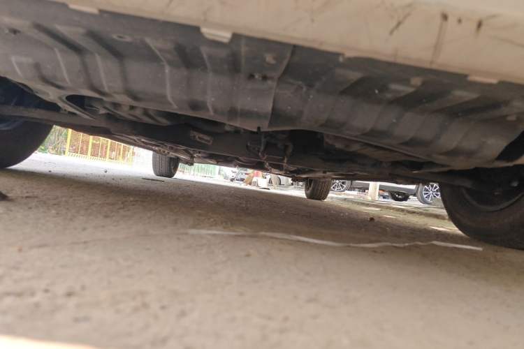 Used Kia K2  Chassis Front